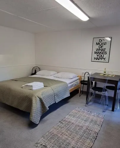 Rock בית הארחה 3*