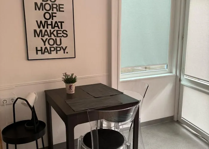 Rock בית הארחה 3*